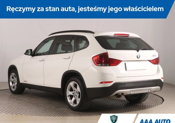 BMW X1 cena 61500 przebieg: 137599, rok produkcji 2015 z Zbąszyń małe 301